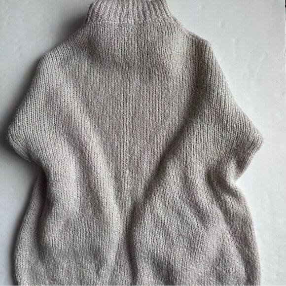 Noeline Paris Turtleneck Sweater Oversized Mohair Blend Cream Cozy Size L - Picture 7 of 12